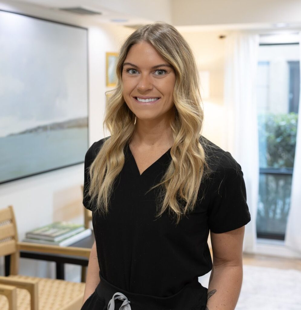 Alyssa Registered Dental Hygienist